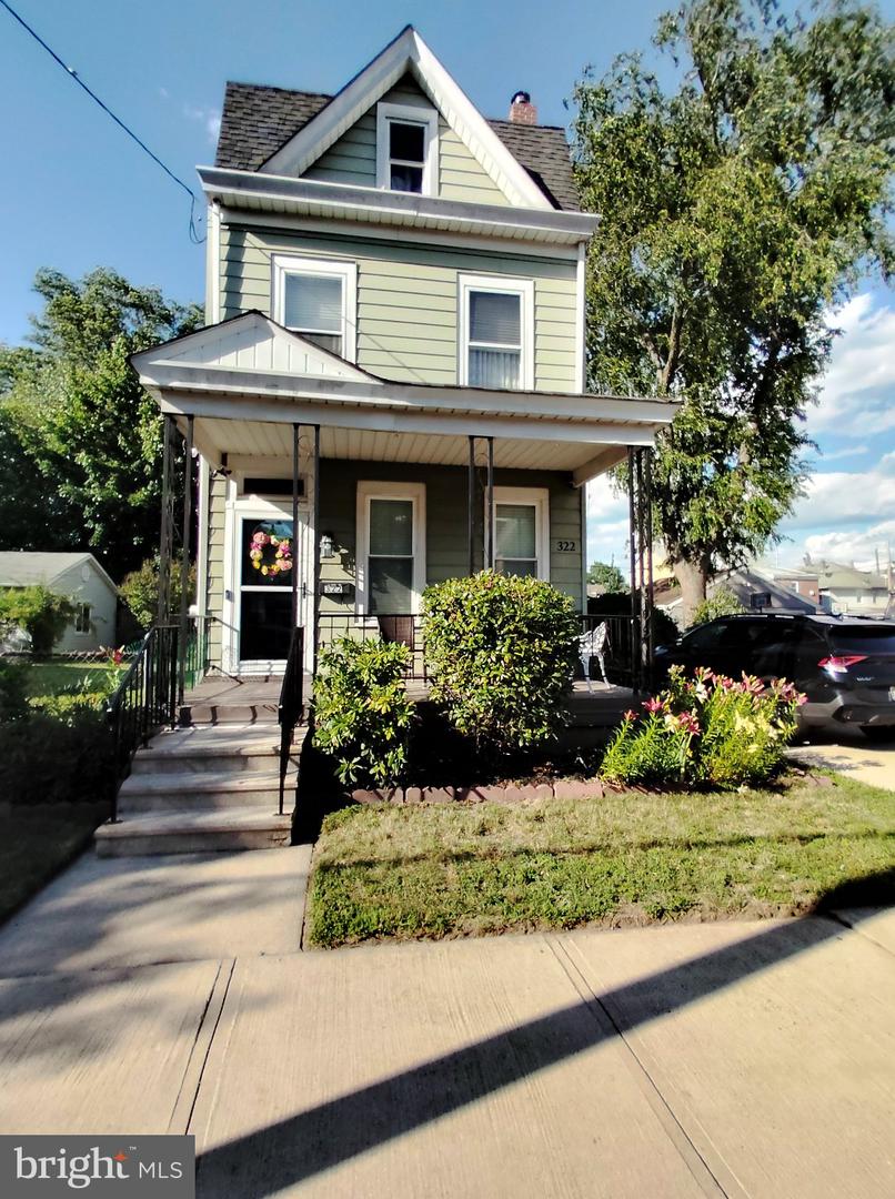 322 Lafayette Ave Property Photo 1