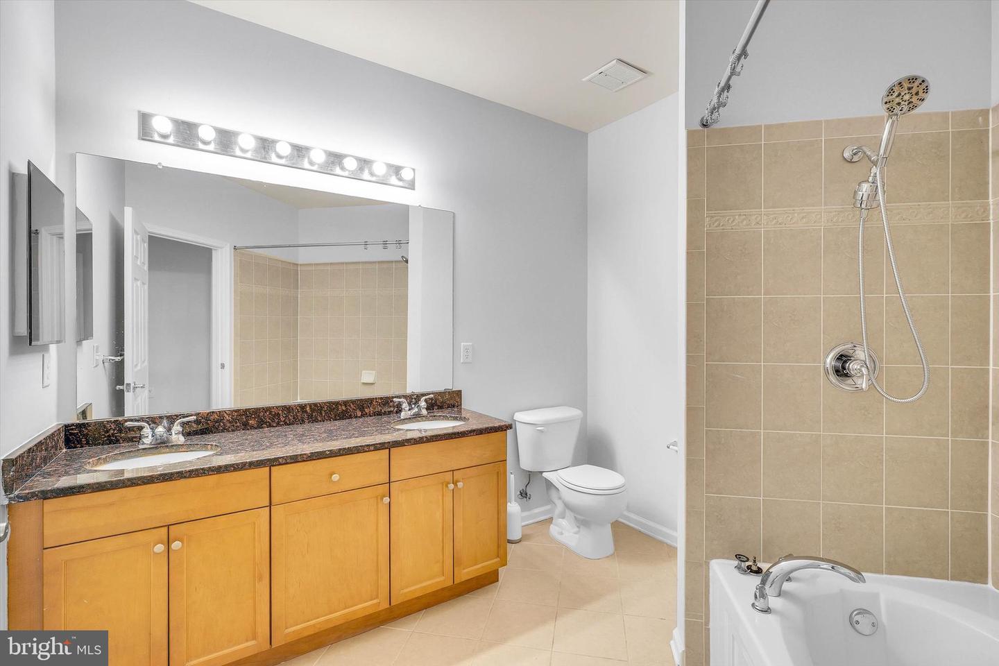 321 Masterson Ct Property Photo 40