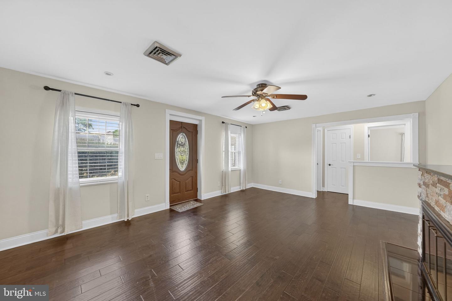 66 Birchwood Knoll Property Photo 7