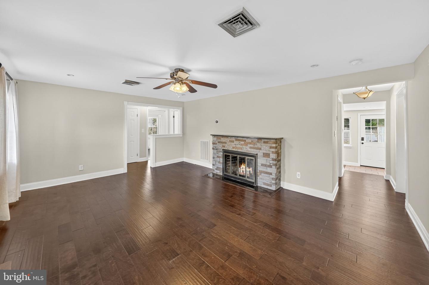 66 Birchwood Knoll Property Photo 9