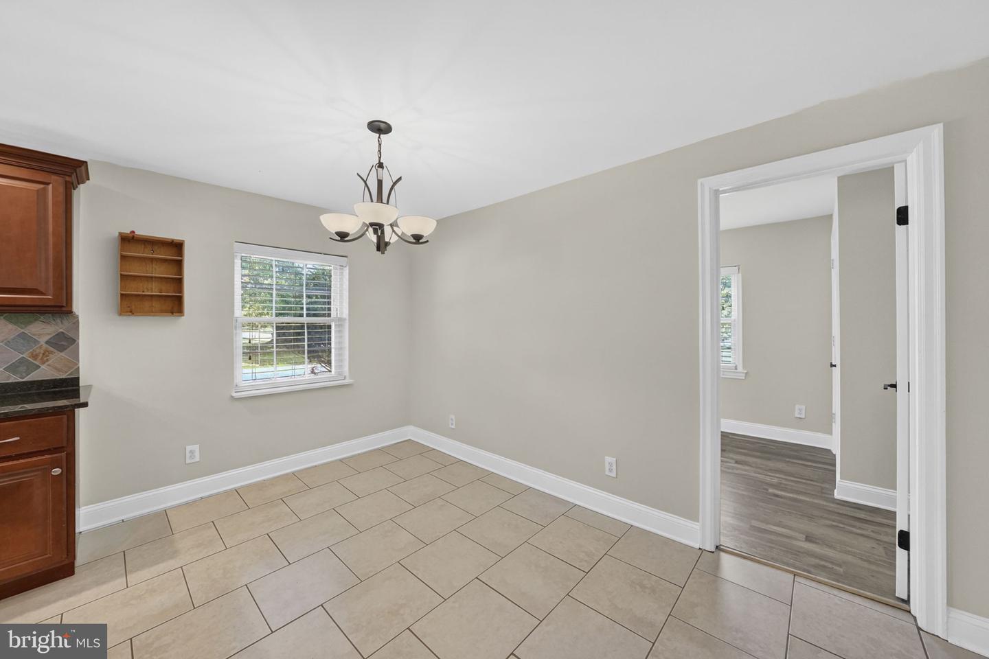 66 Birchwood Knoll Property Photo 18