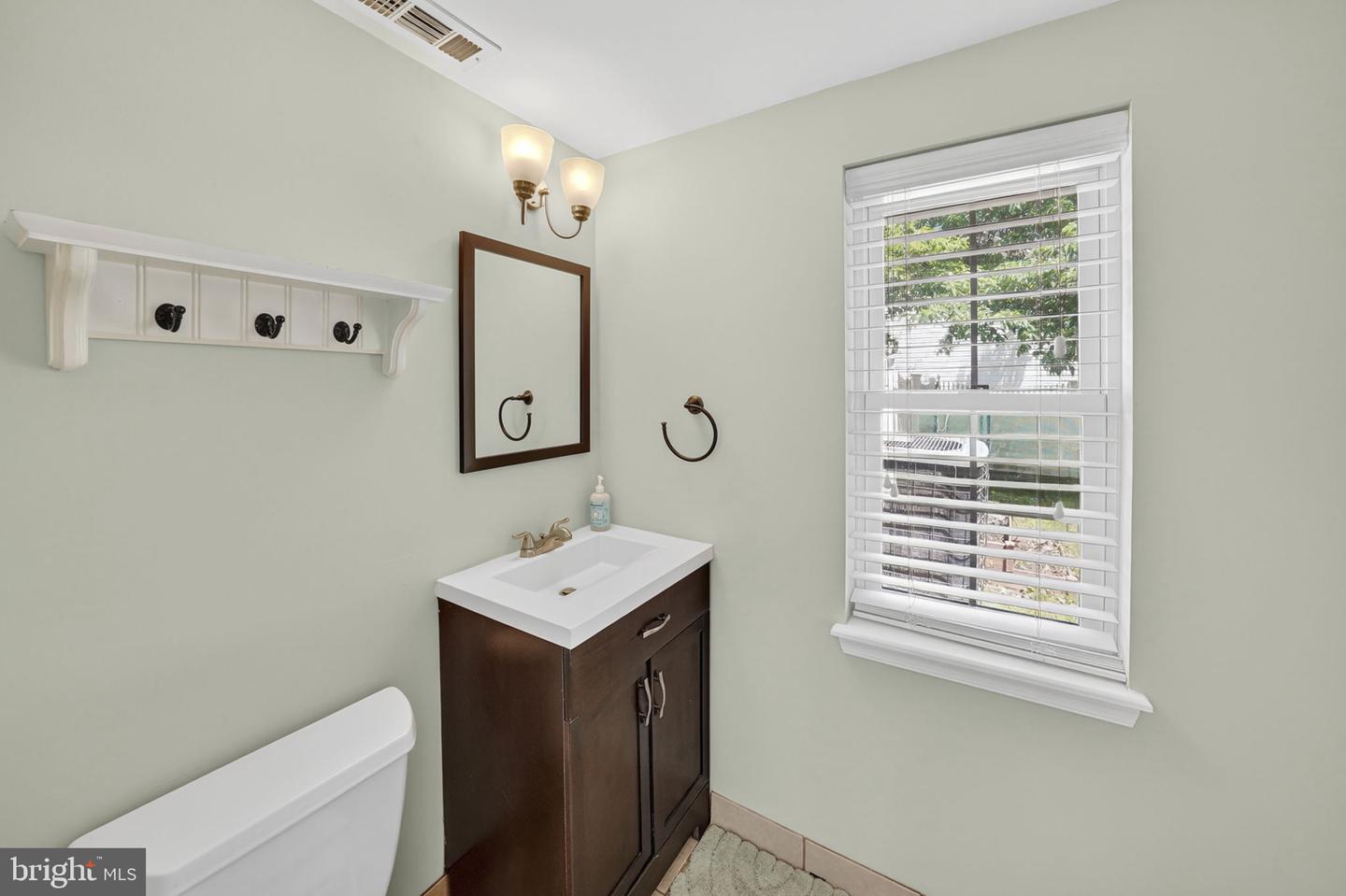 66 Birchwood Knoll Property Photo 32