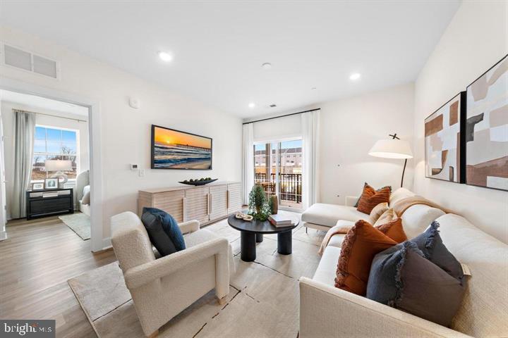 1105 Mary Ashby Way Property Photo 5