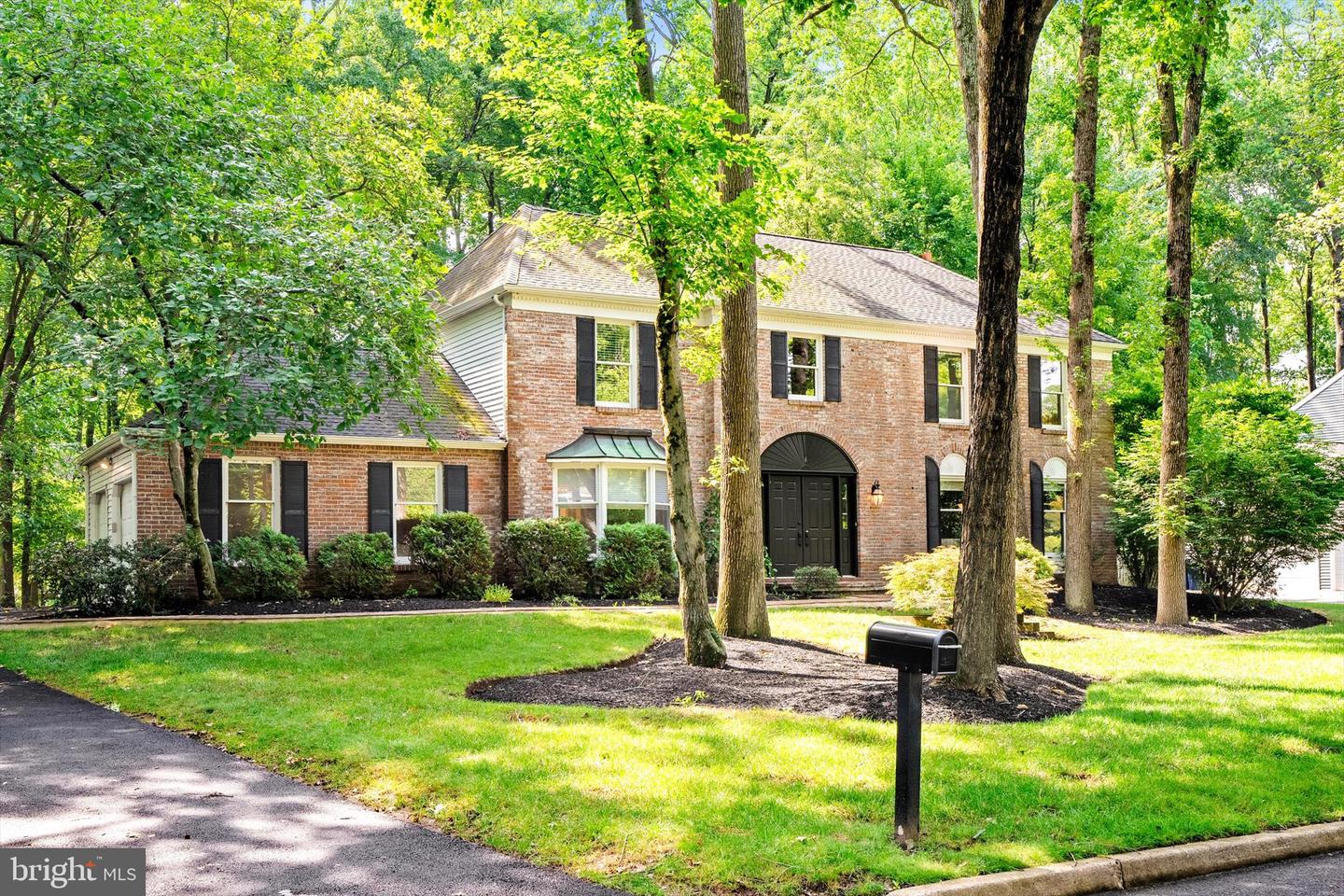 4 Theresa Dr Property Photo 1