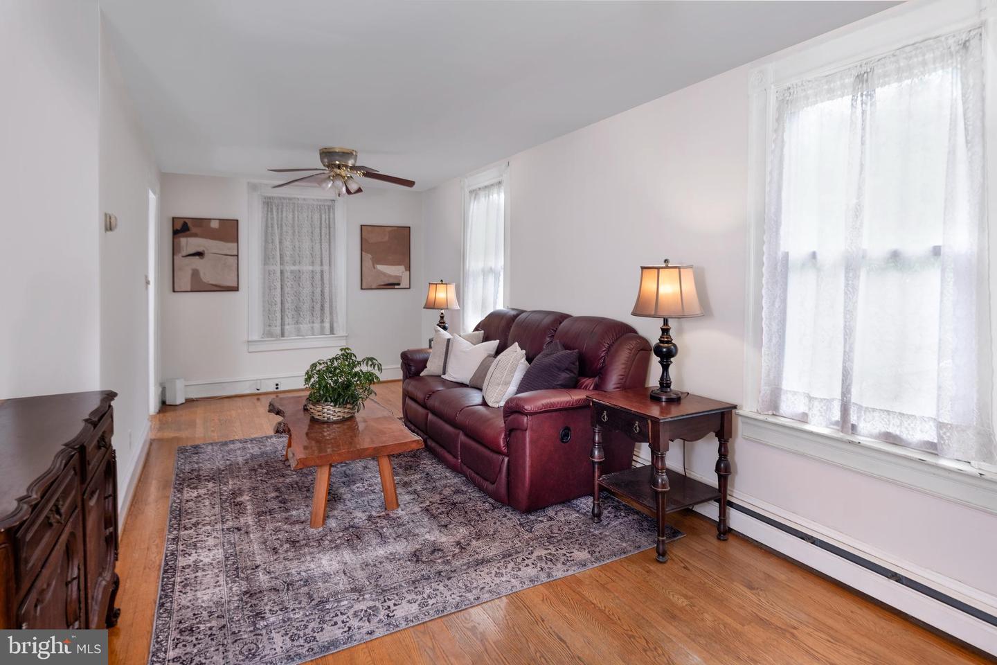 407 Reading St Property Photo 6