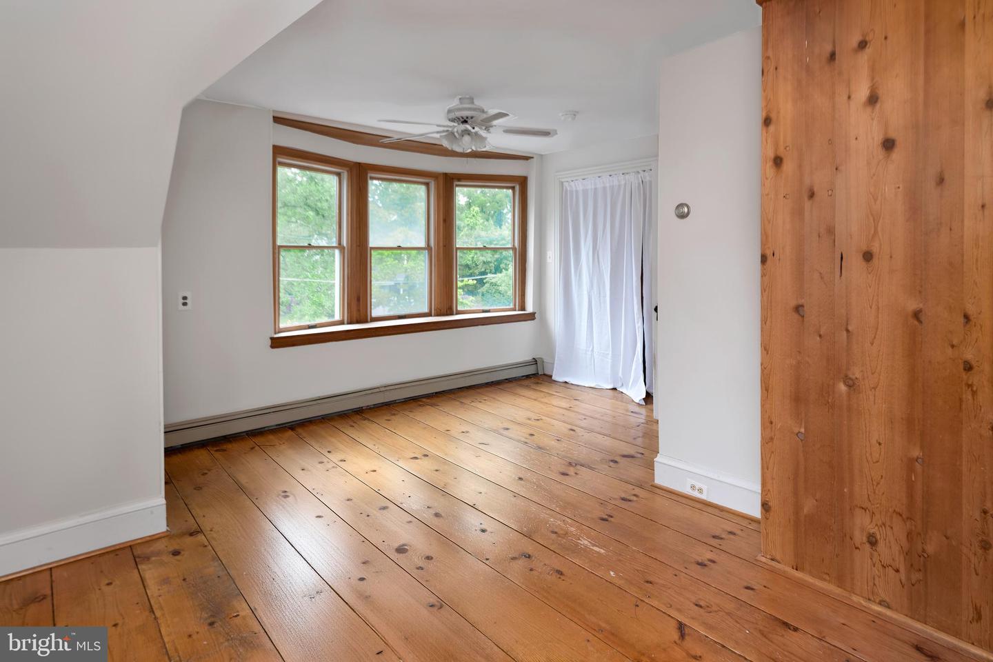 407 Reading St Property Photo 19