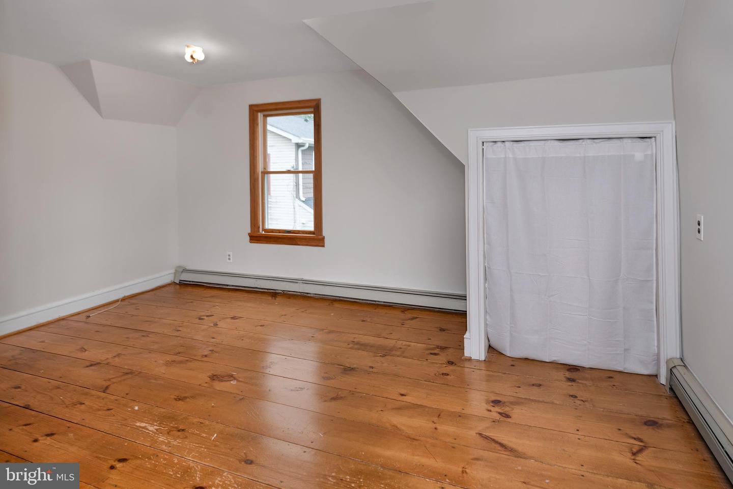 407 Reading St Property Photo 20