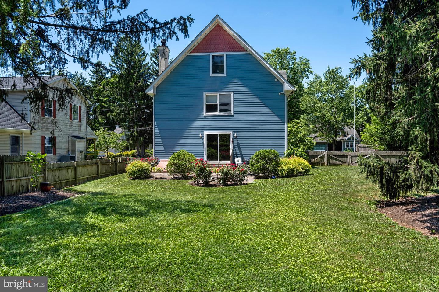 407 Reading St Property Photo 26