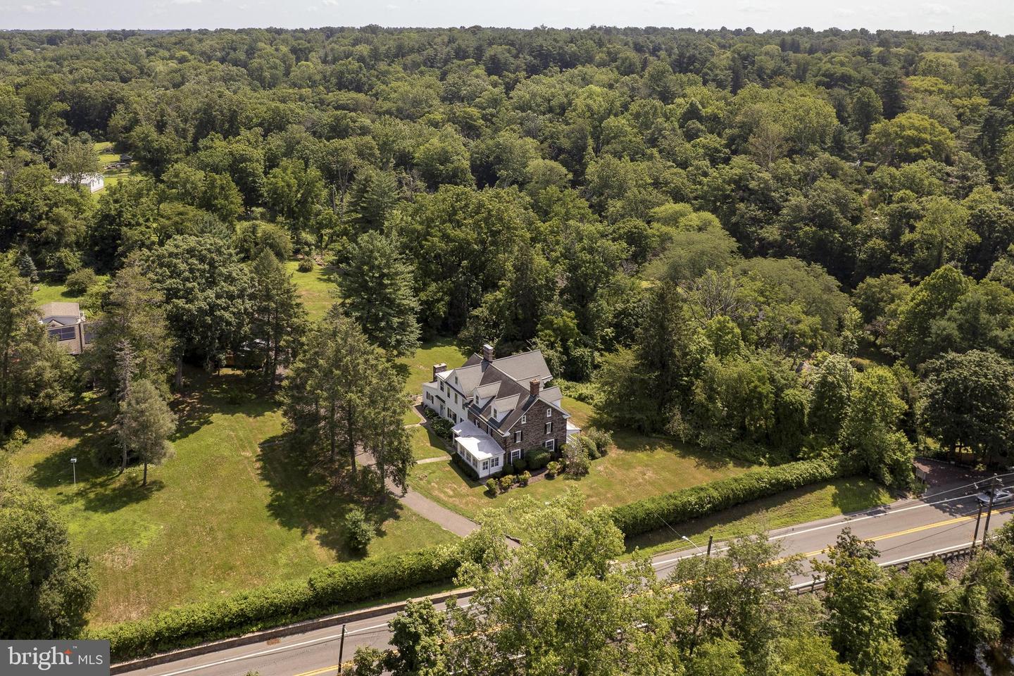 1206 River Rd Property Photo 1