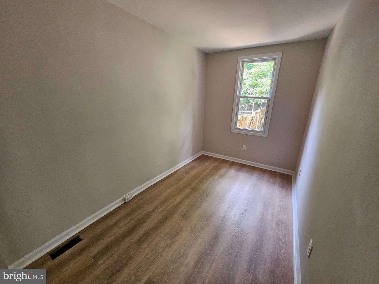 315 Rutherford Ave Property Photo 6