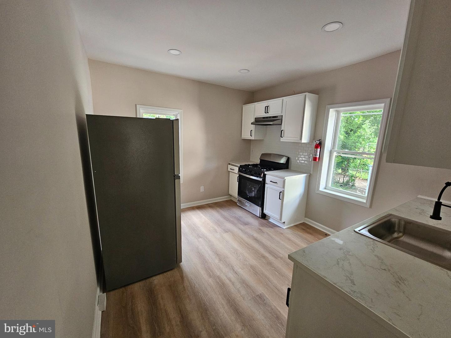 315 Rutherford Ave Property Photo 13