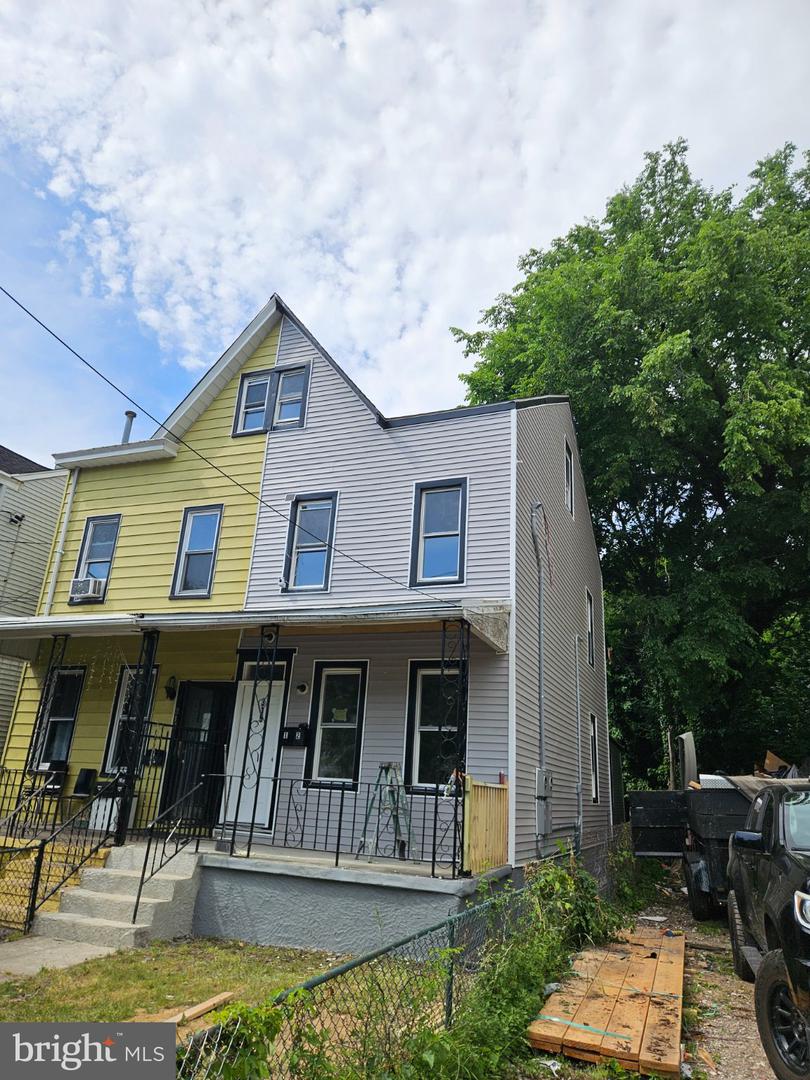 315 Rutherford Ave Property Photo 15