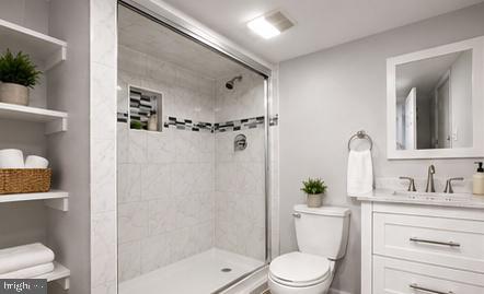 413 Paxson Ave Property Photo 9