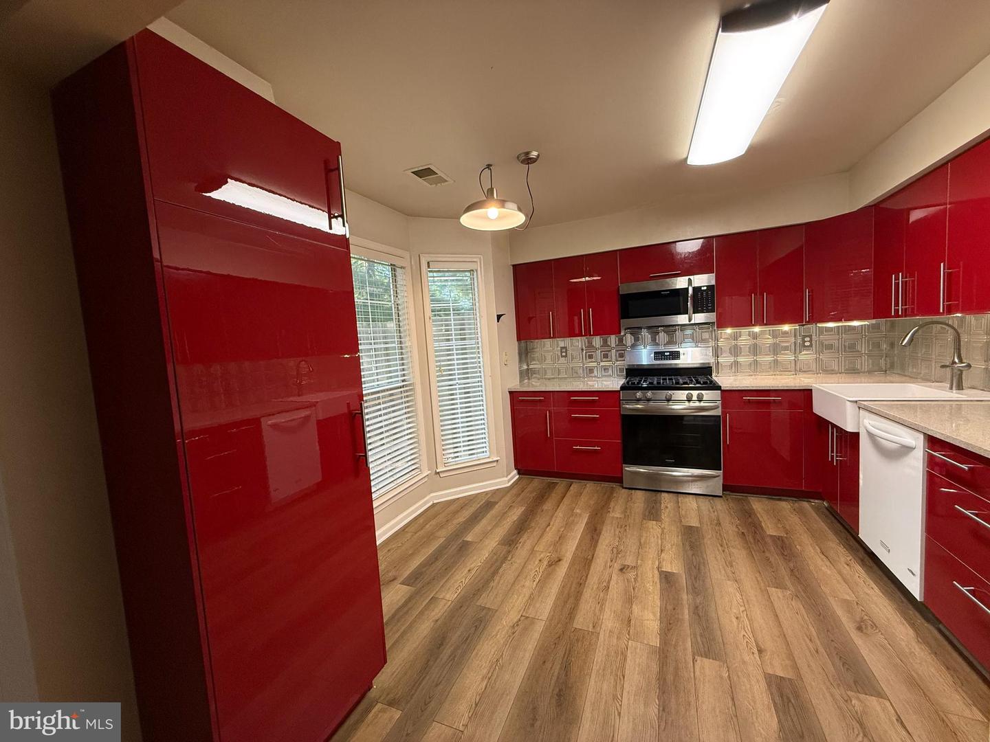 4 Kensington Ct Property Photo 6