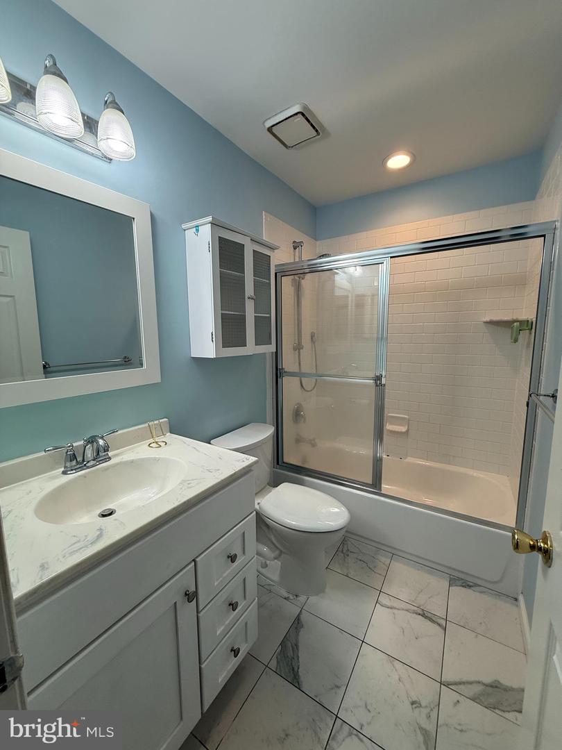 4 Kensington Ct Property Photo 19