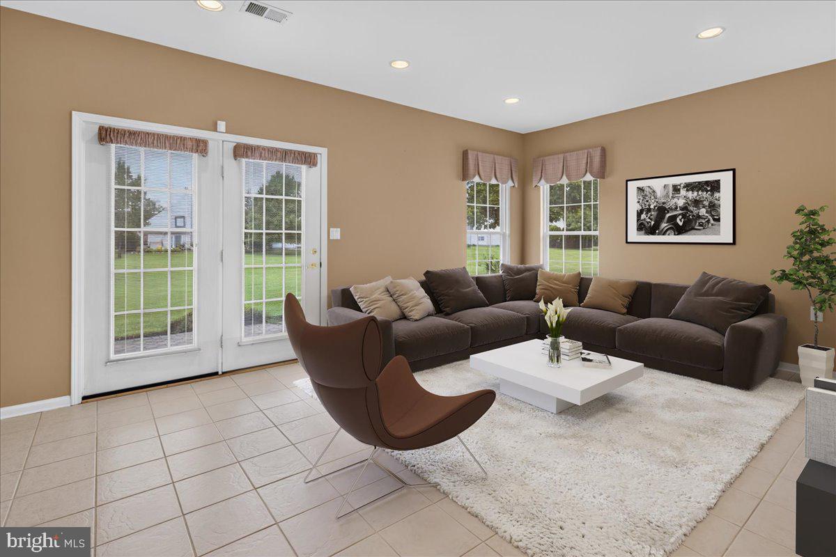 51 Coneflower La Property Photo 16