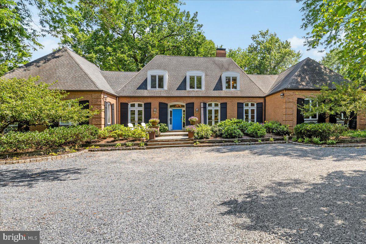 667 Rosedale Rd Property Photo 2