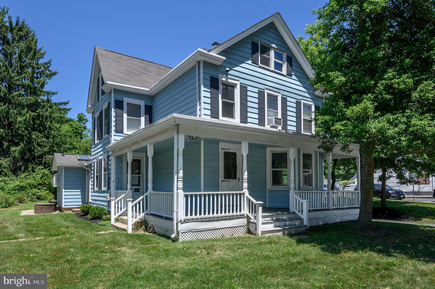 1714 OLD TRENTON RD