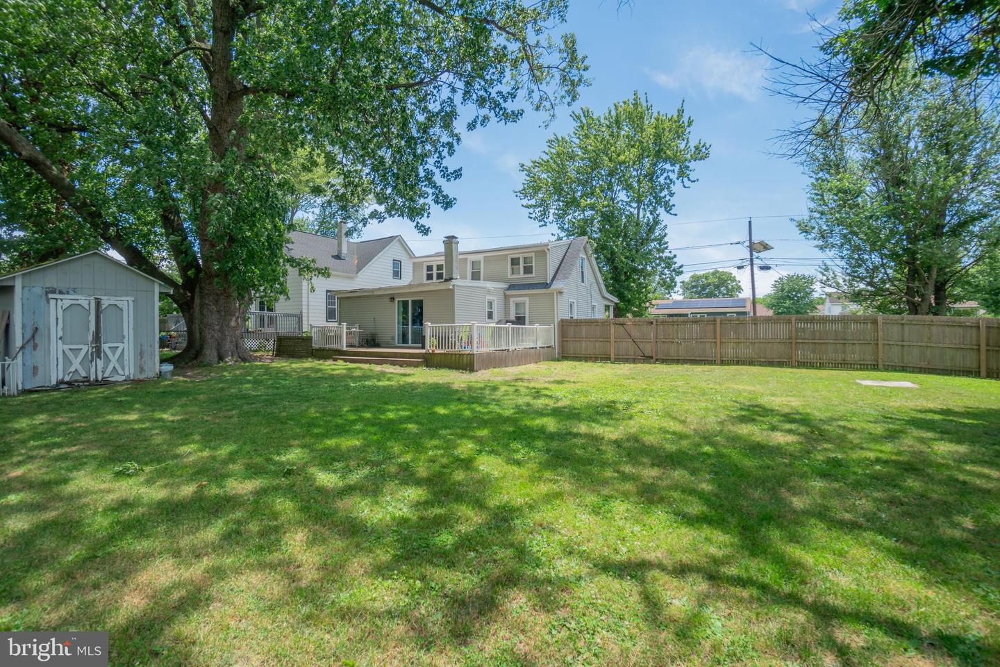 76 6th Ave Property Photo 24