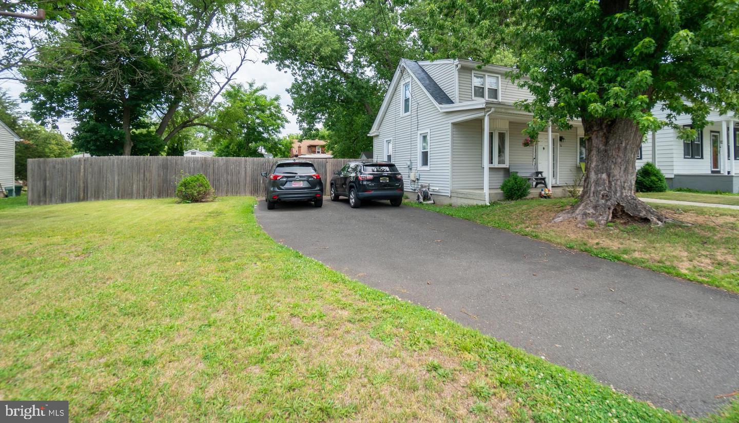 76 6th Ave Property Photo 26
