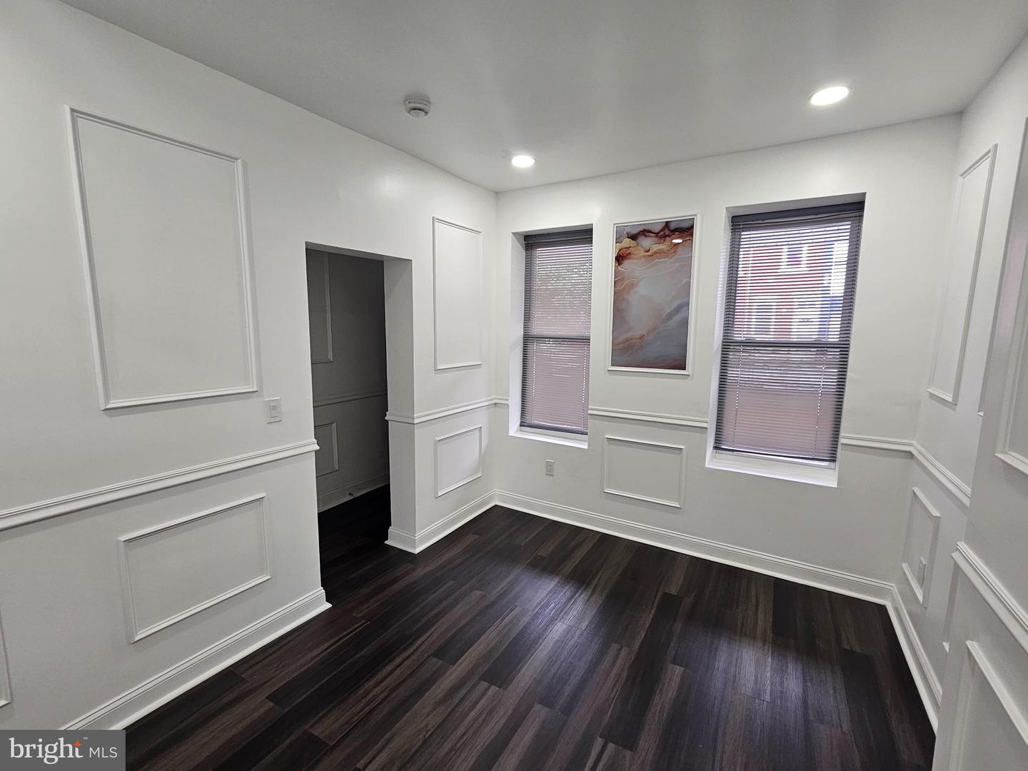 31 Chambers St Property Photo 4