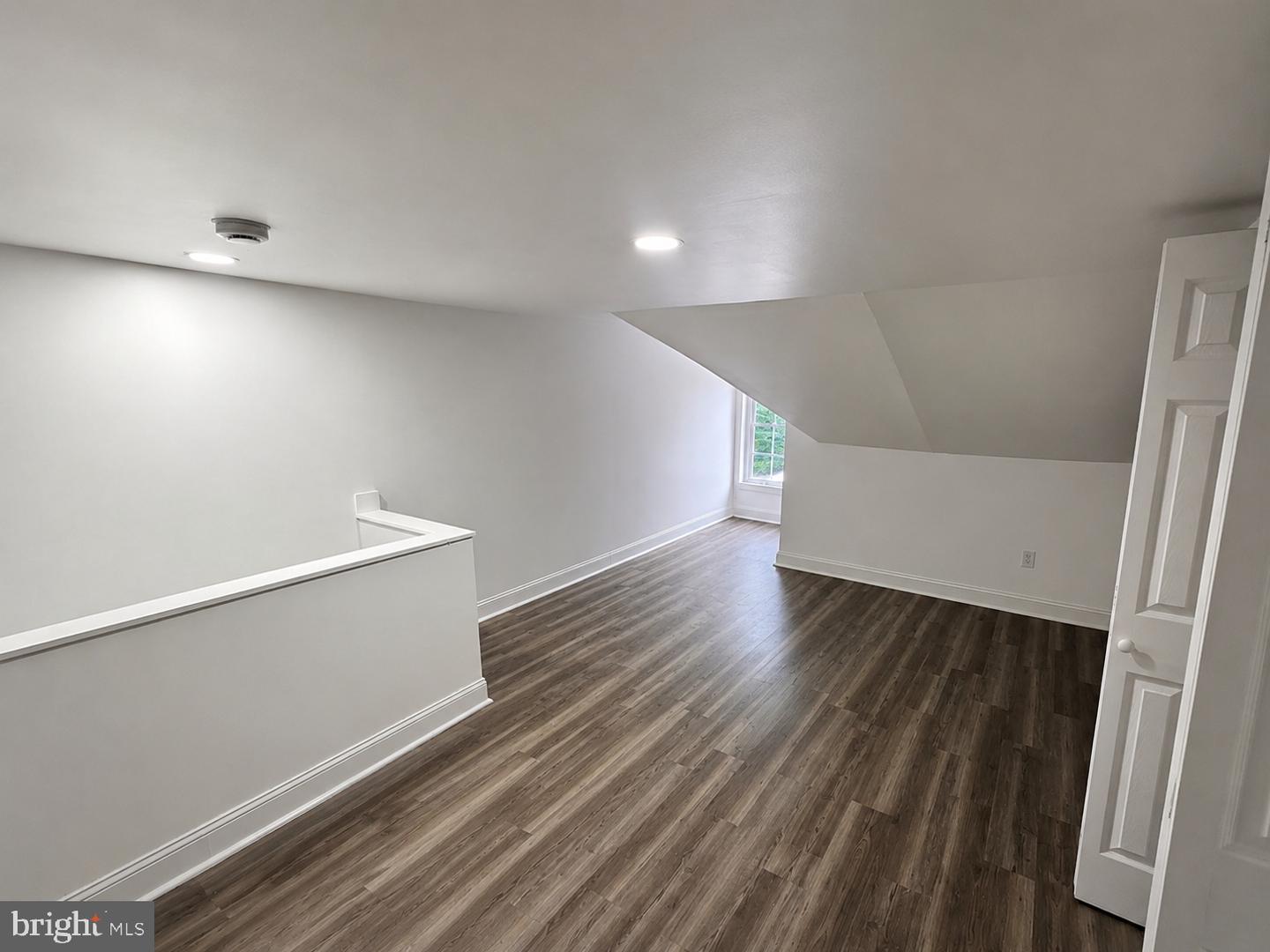 31 Chambers St Property Photo 12