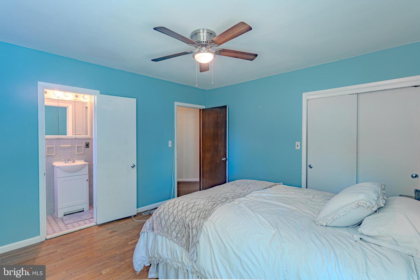 7 White Beech Ct Property Photo 13