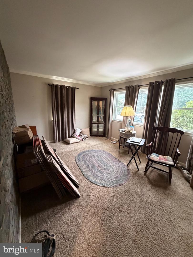 7 Darby Ct Property Photo 2
