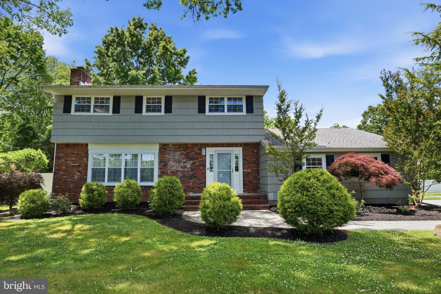 1 Galston Dr Property Photo 1