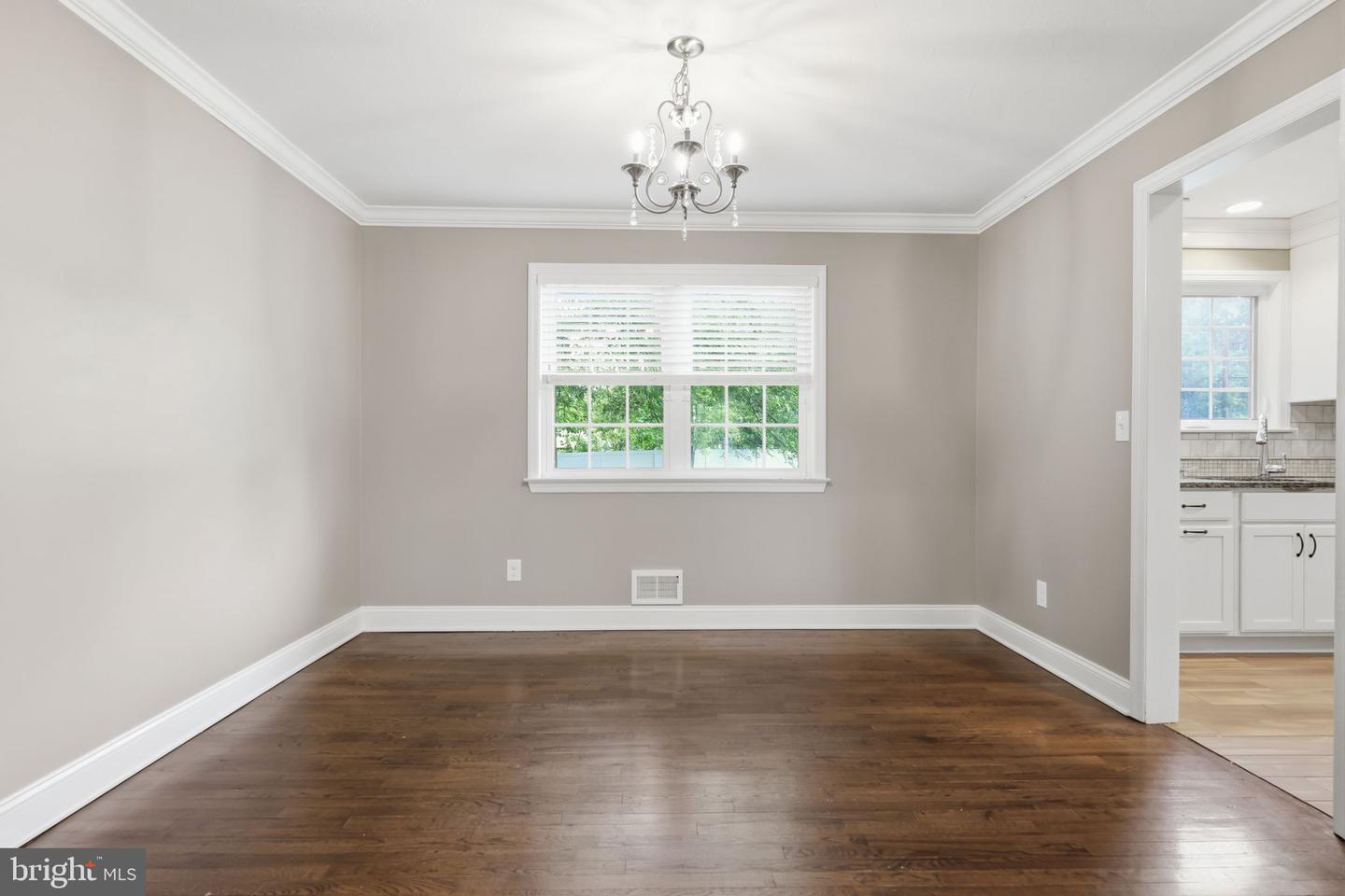 1 Galston Dr Property Photo 15