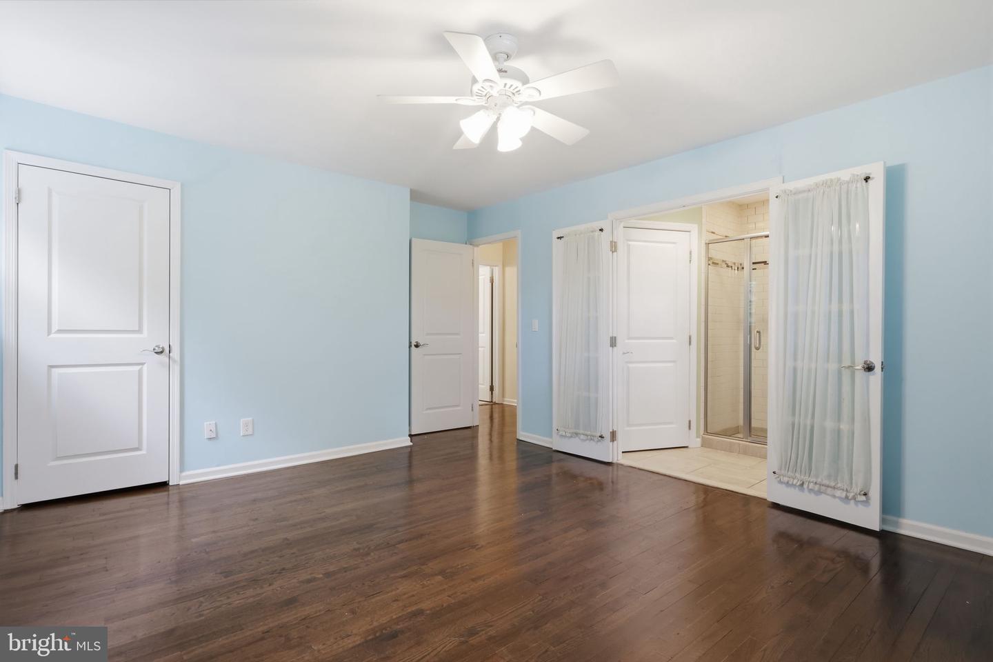 1 Galston Dr Property Photo 28