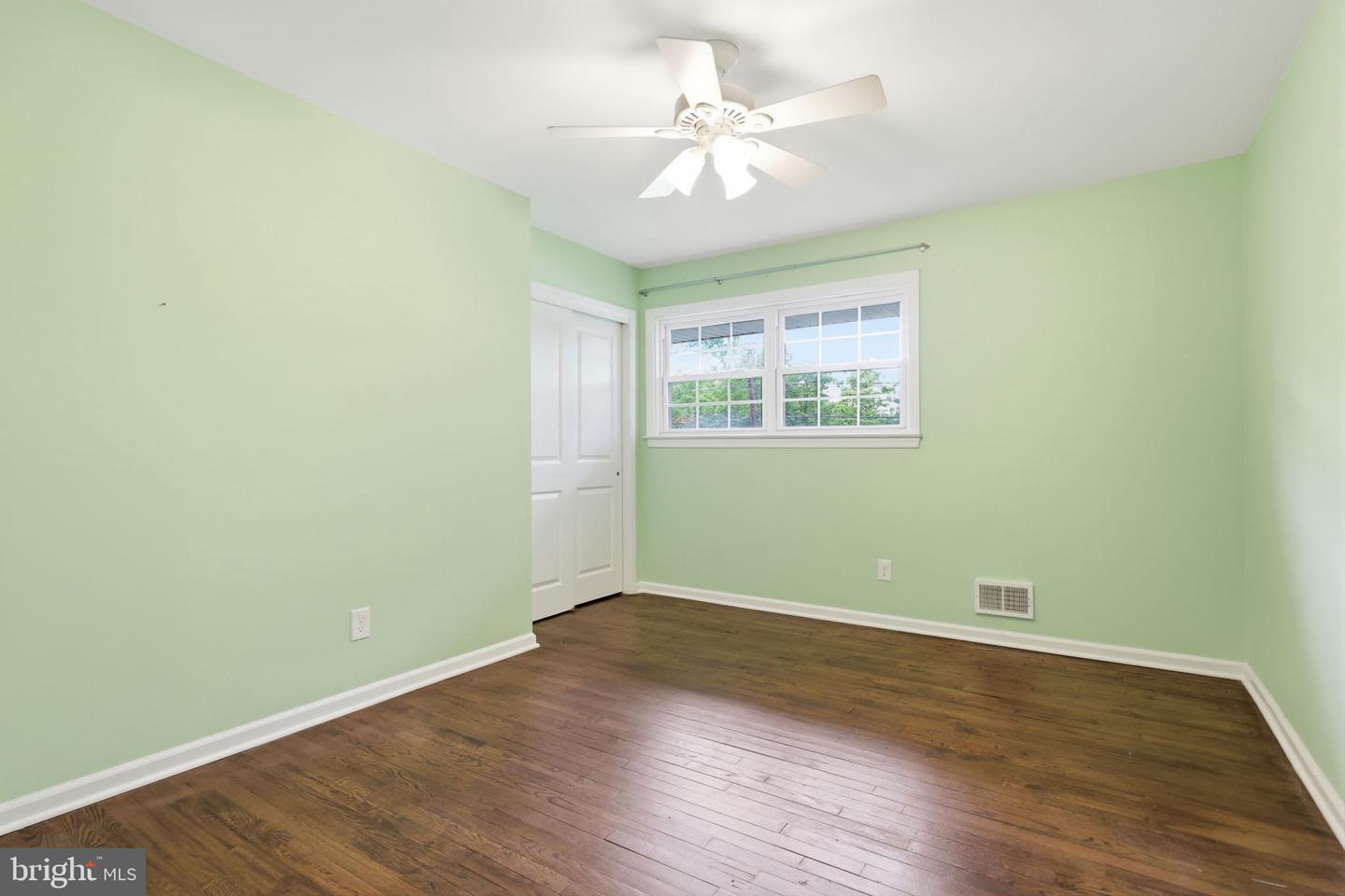 1 Galston Dr Property Photo 34