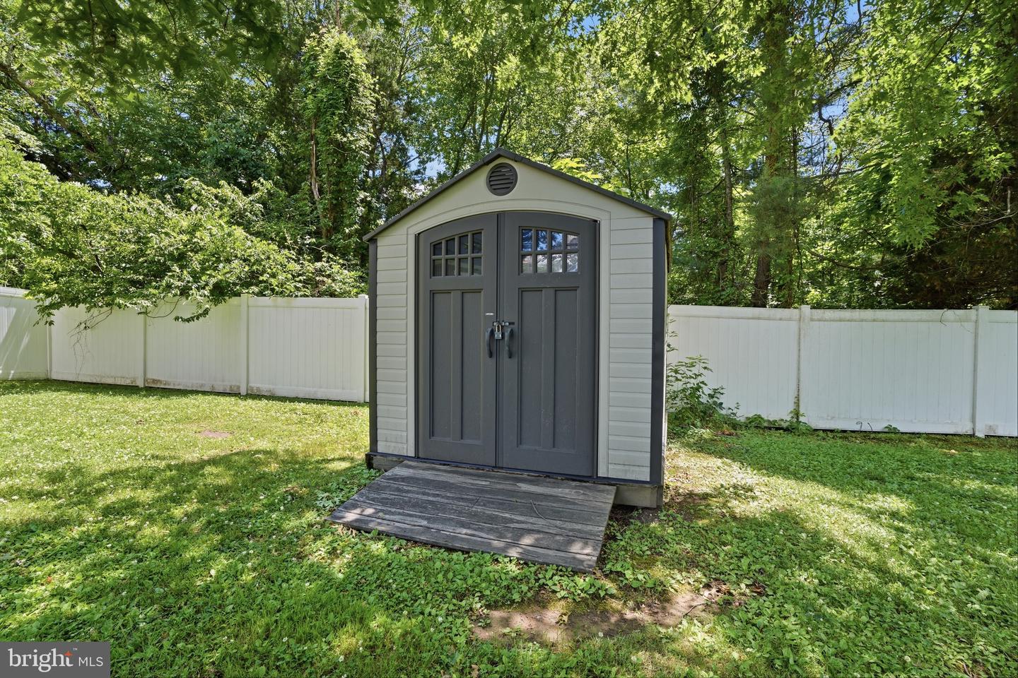 1 Galston Dr Property Photo 43