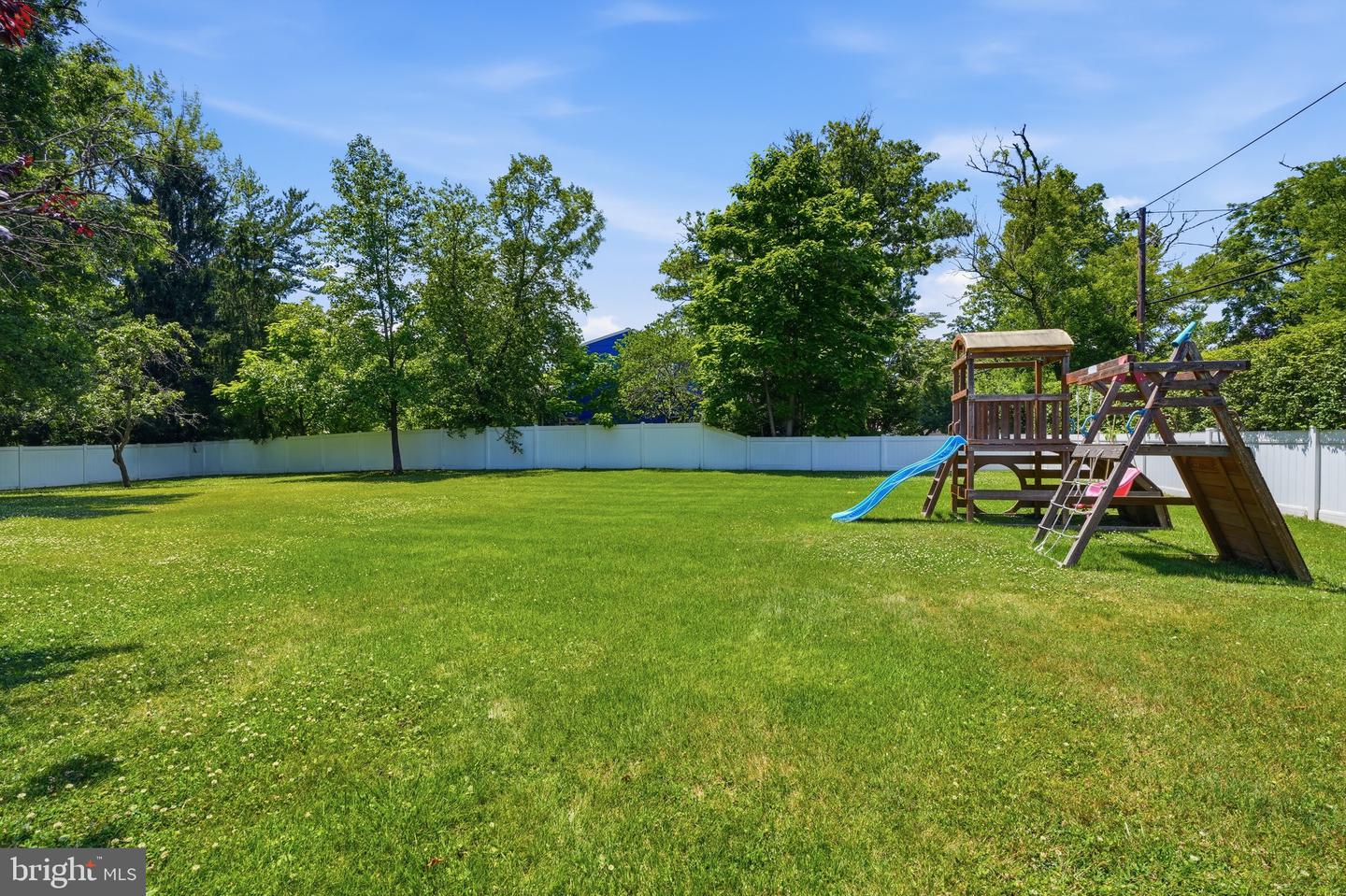 1 Galston Dr Property Photo 45