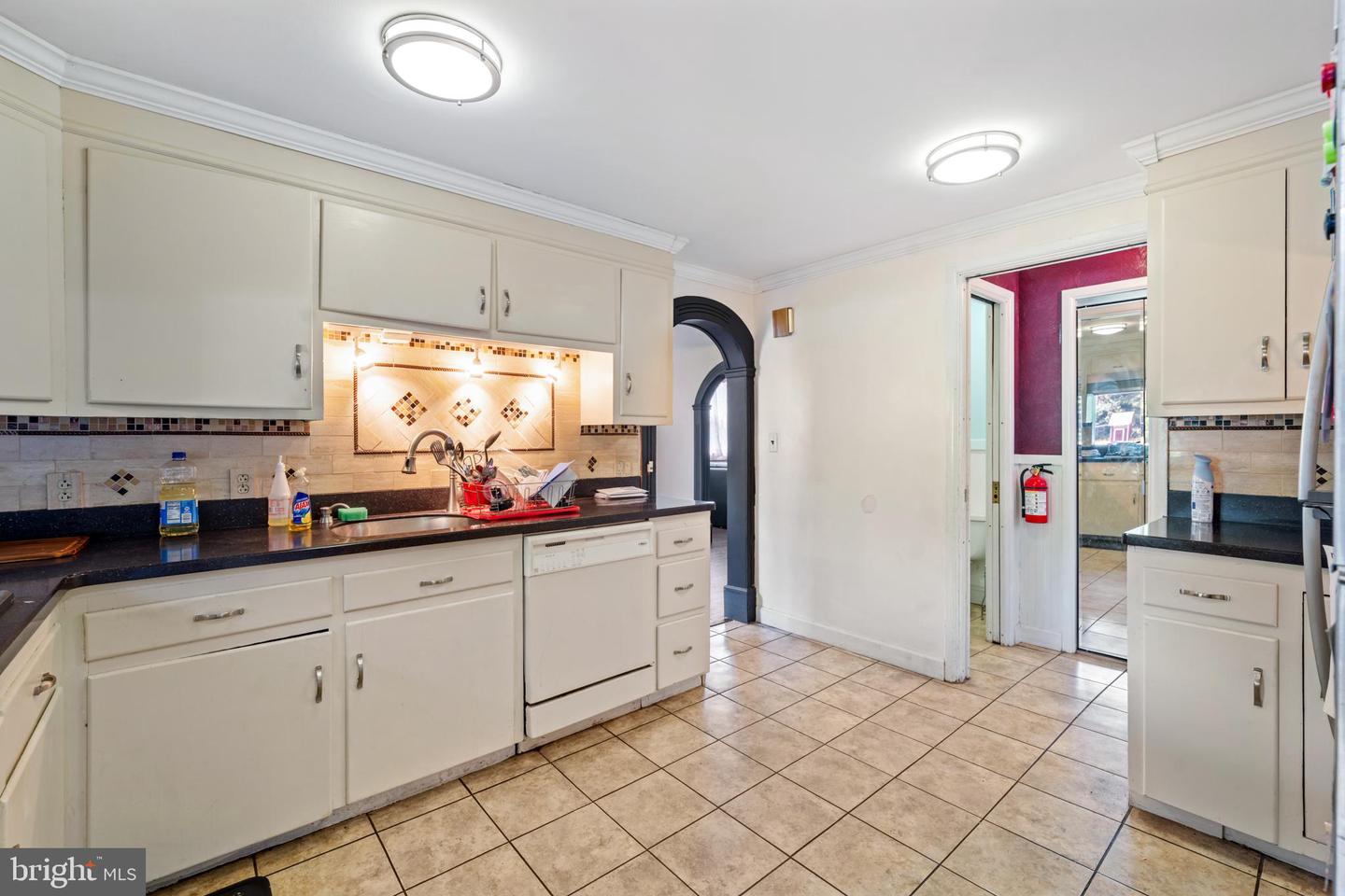2241 Spruce St Property Photo 5