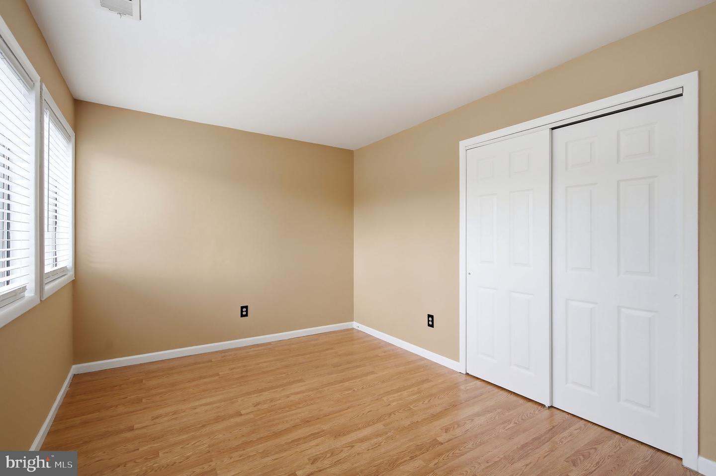 E21 Avon Drive Property Photo 16