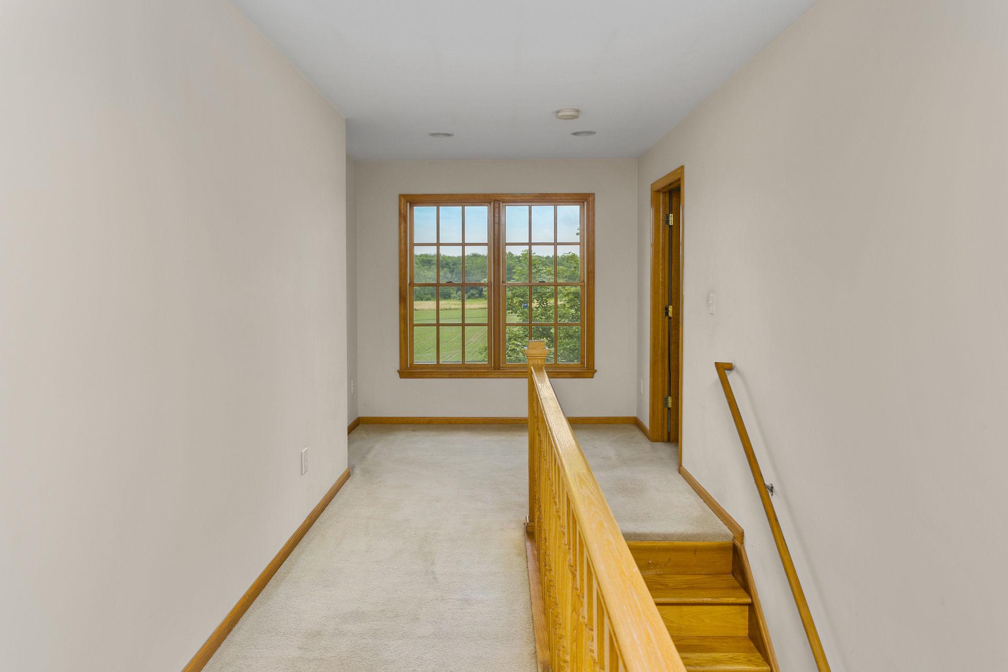 241 Windsor Rd Property Photo 20