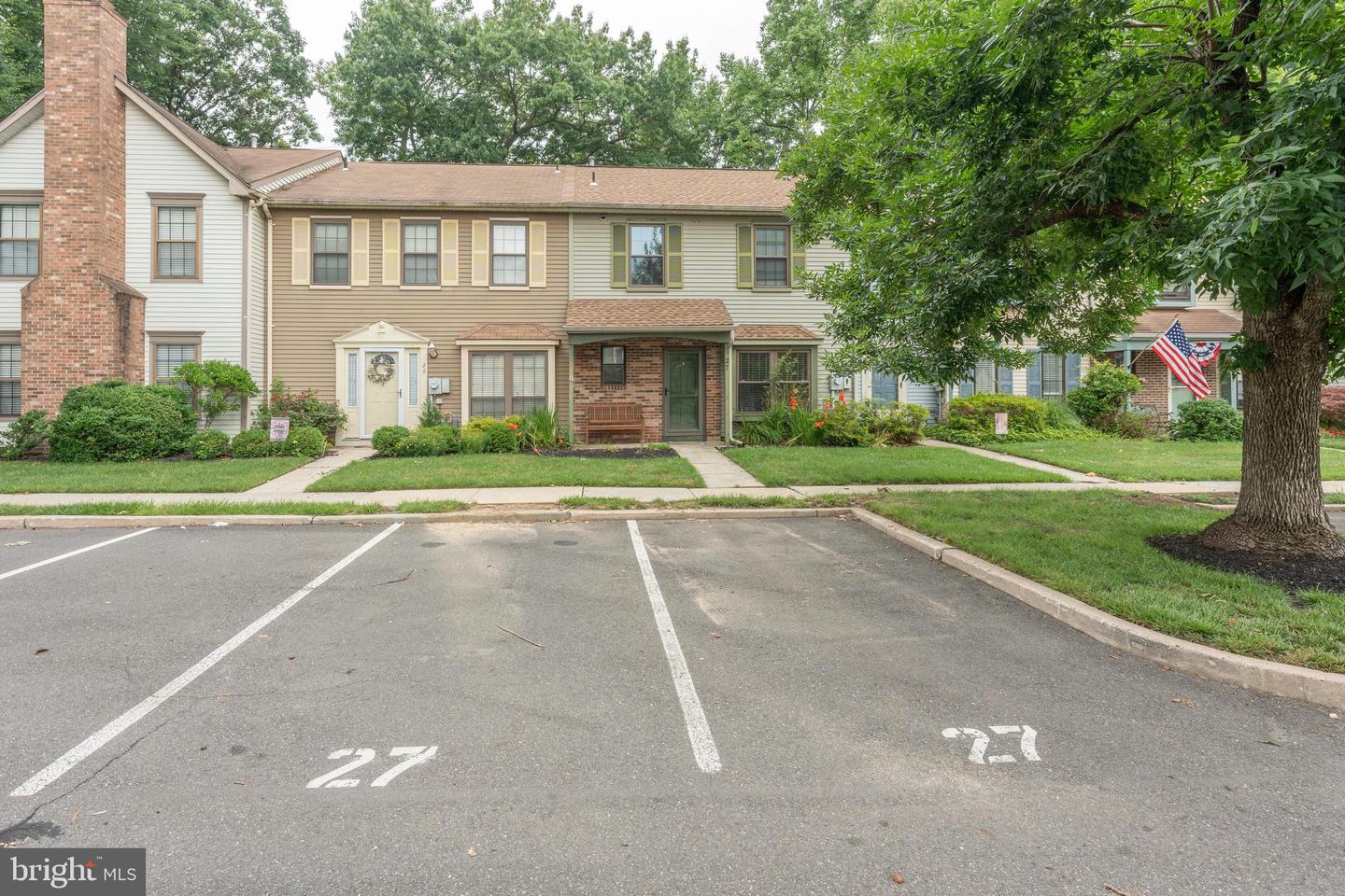 27 Tynemouth Ct Property Photo 6