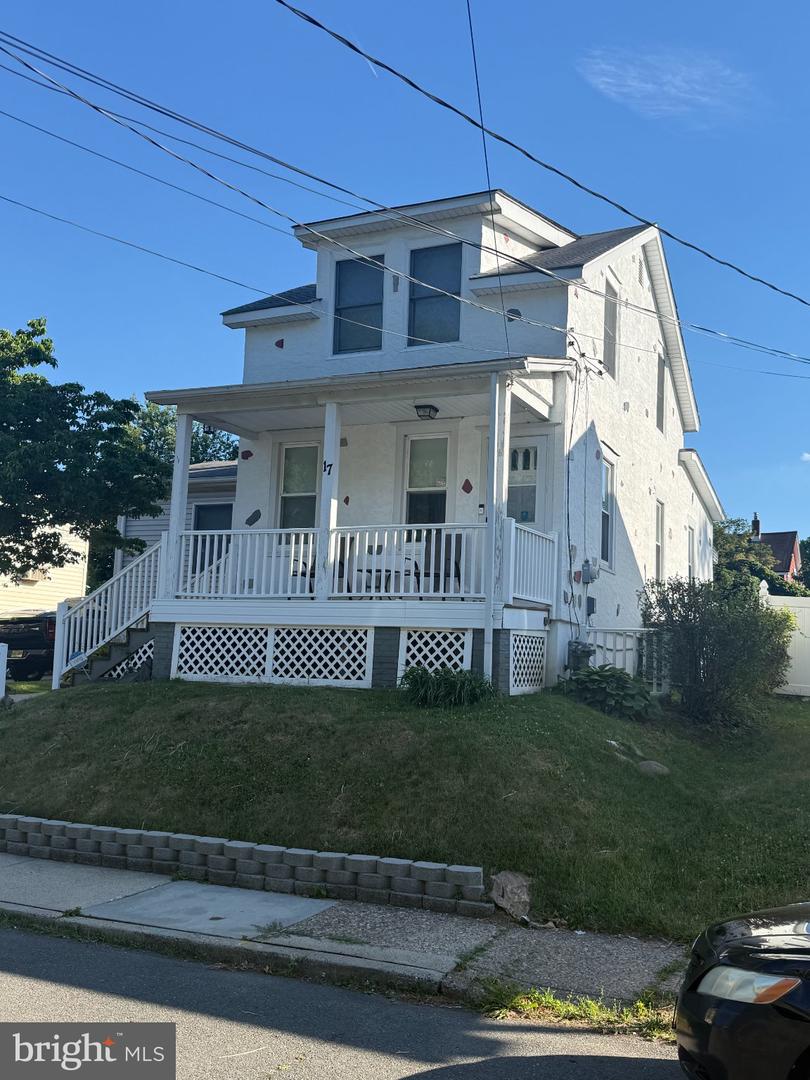 17 Hazelhurst Ave Property Photo 1