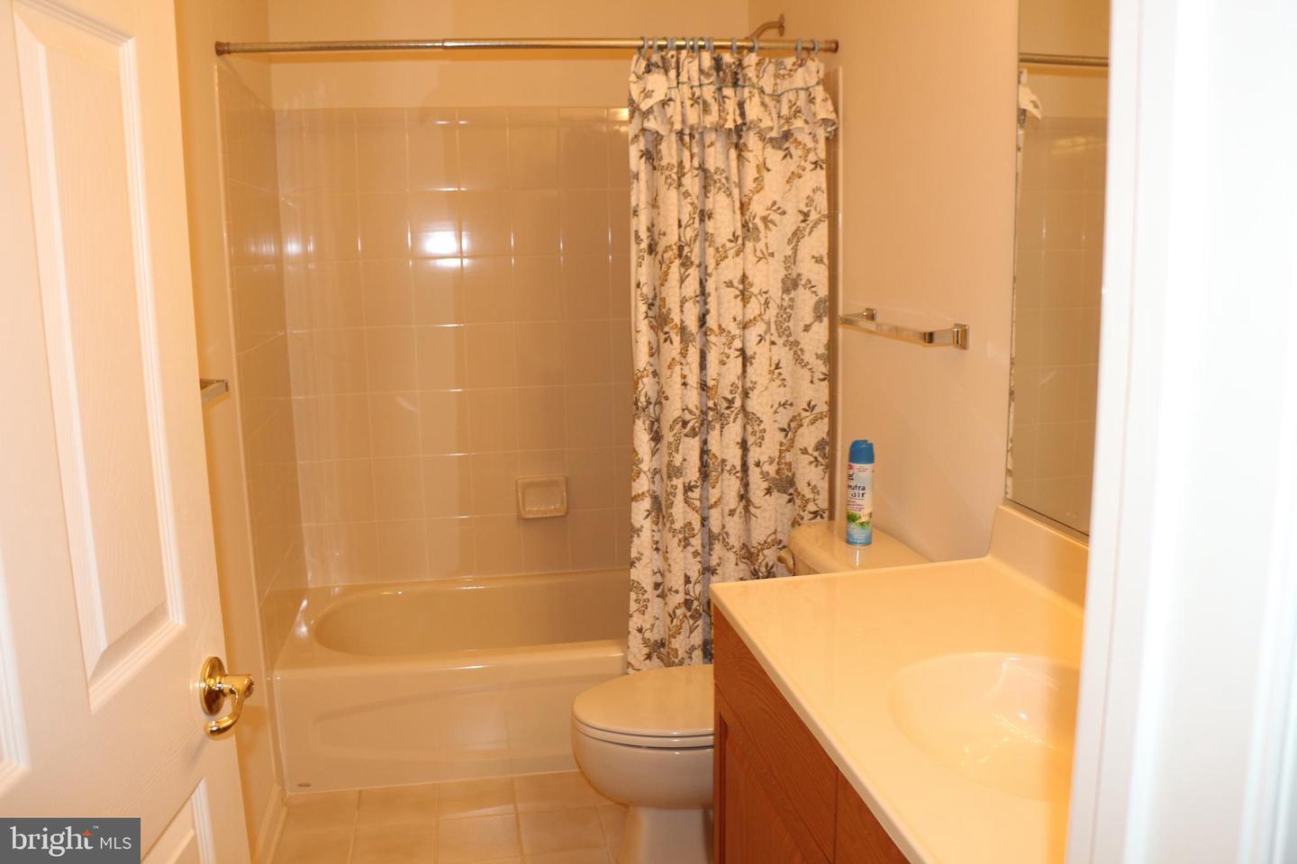 75 Kyle Way Property Photo 7