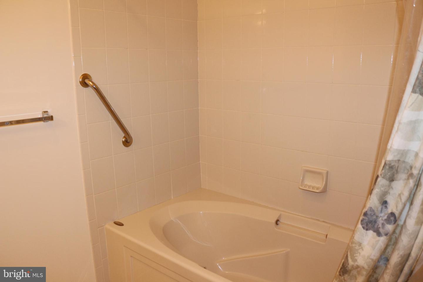 75 Kyle Way Property Photo 11
