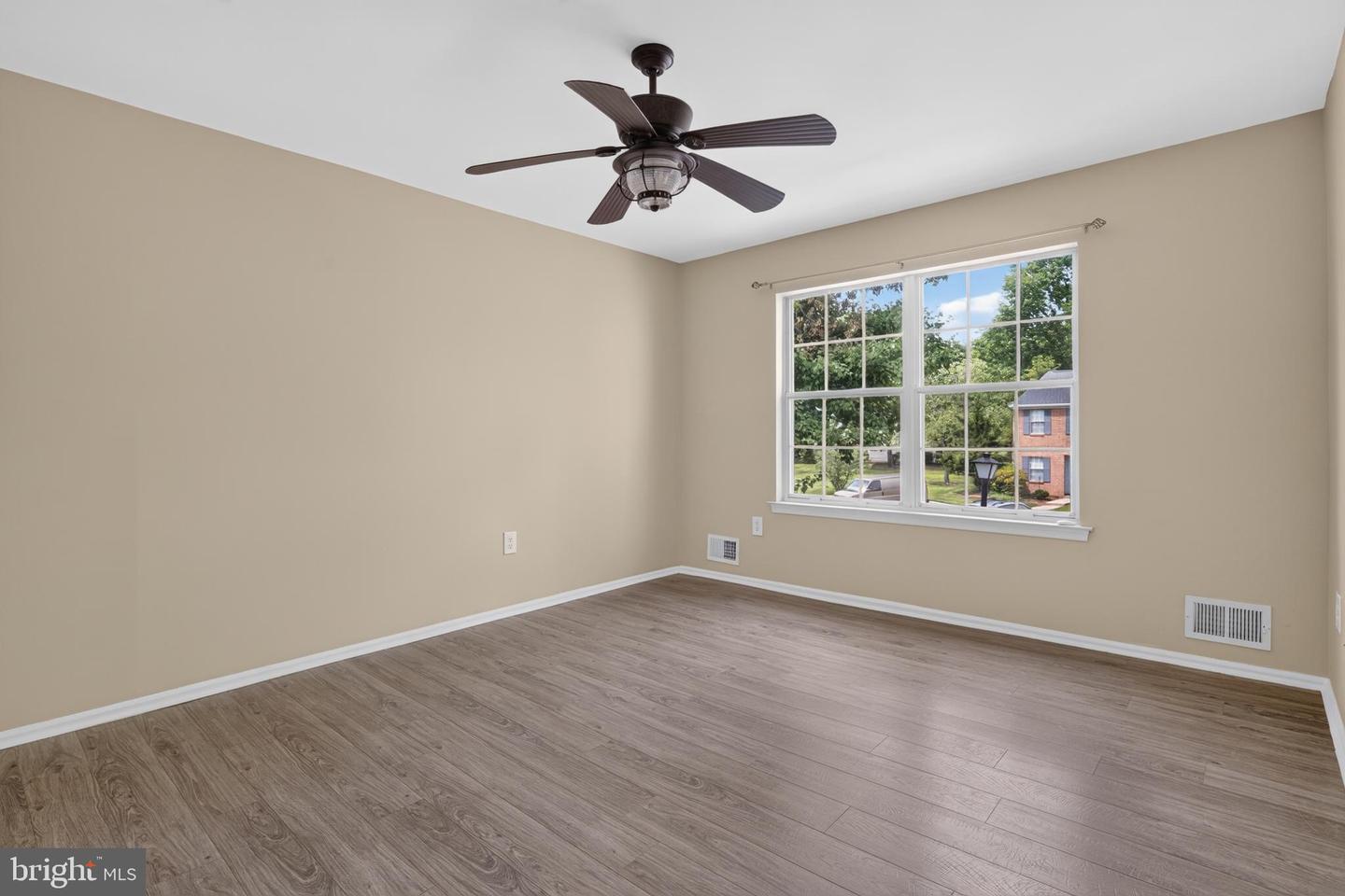 18 Quince Ct Property Photo 9