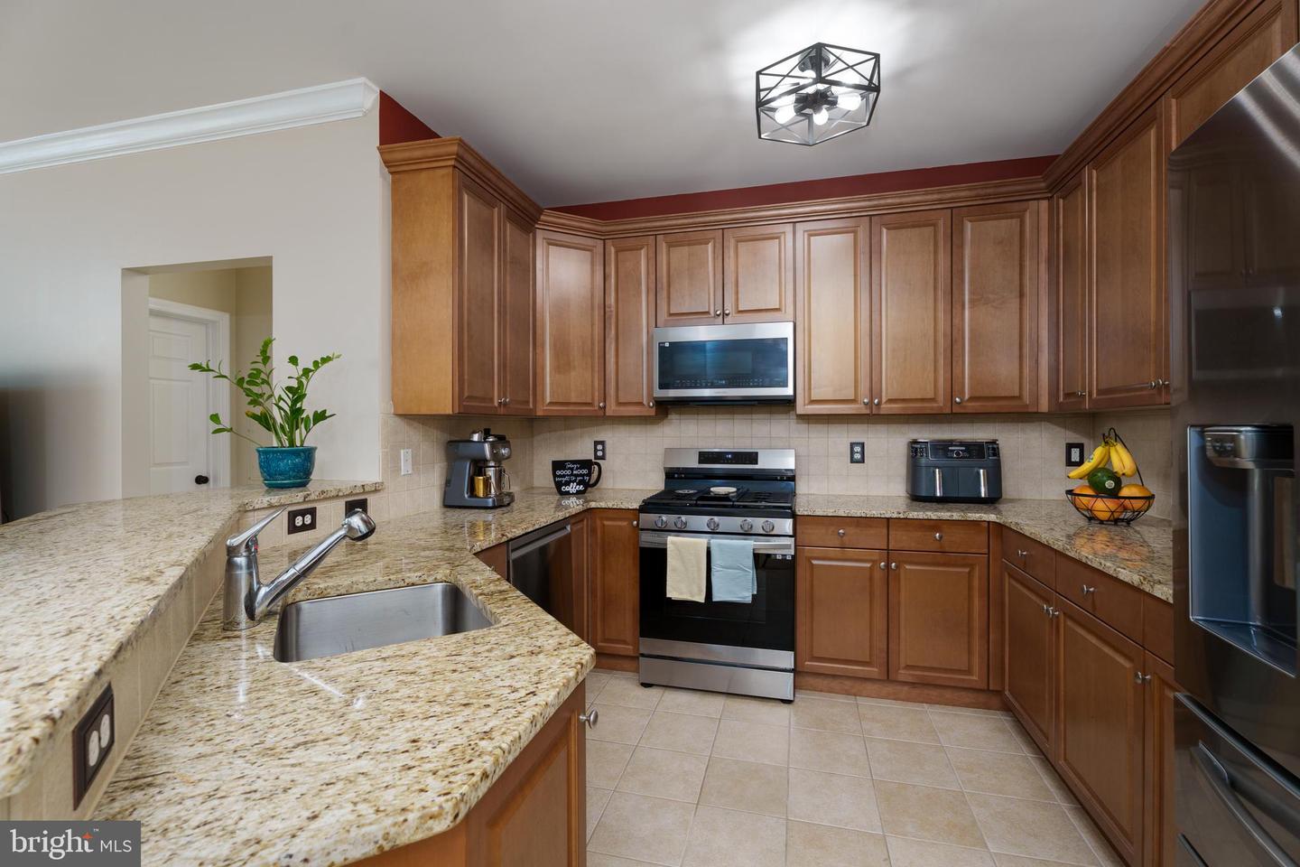 434 Masterson Ct Property Photo 5