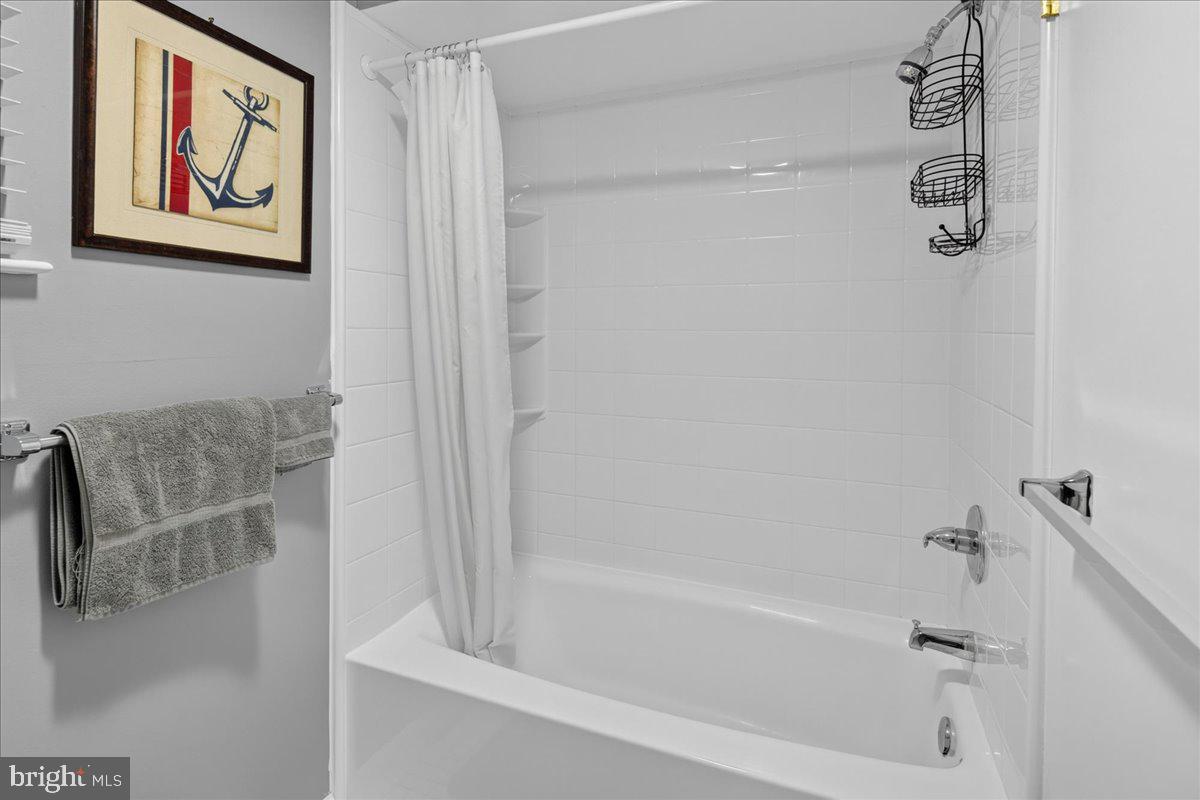 1 Academy Ct Property Photo 16