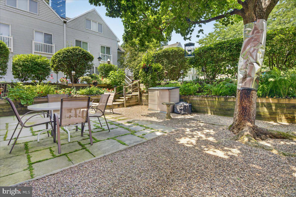 1 Academy Ct Property Photo 30