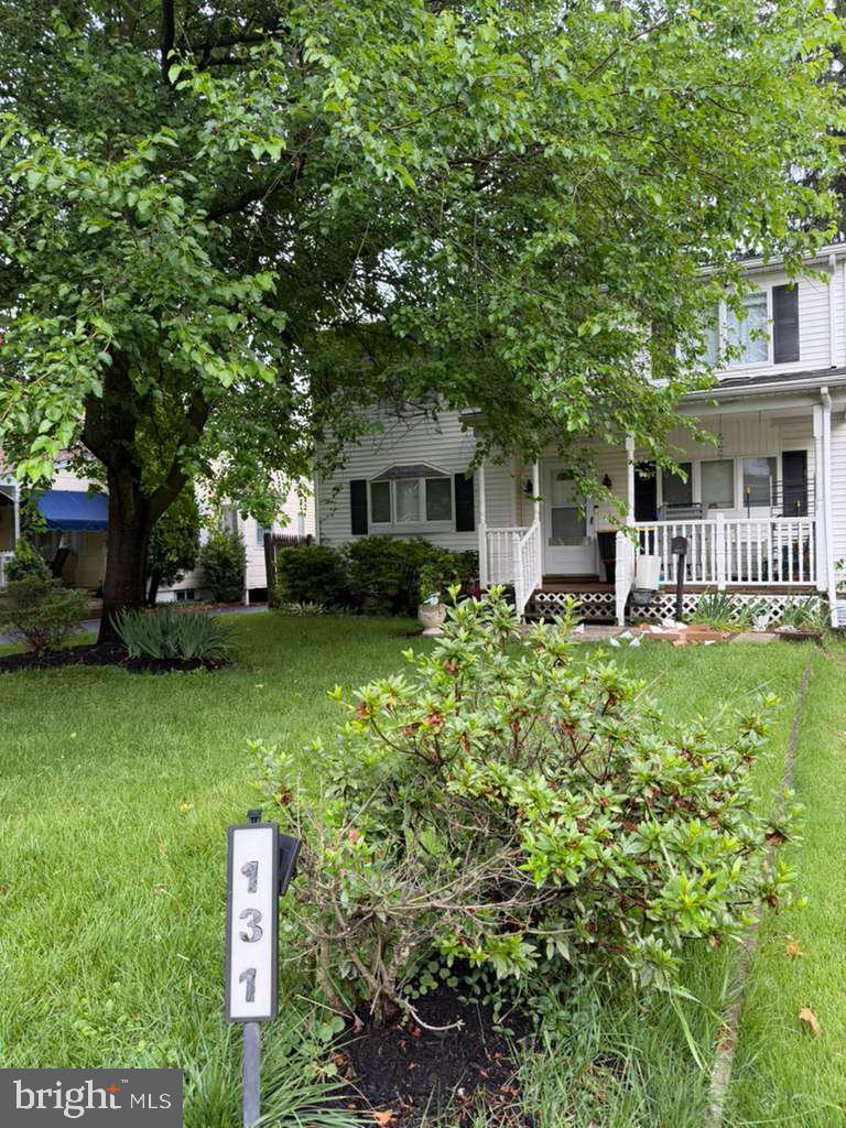 131 SUMMIT AVE Property Photo 1