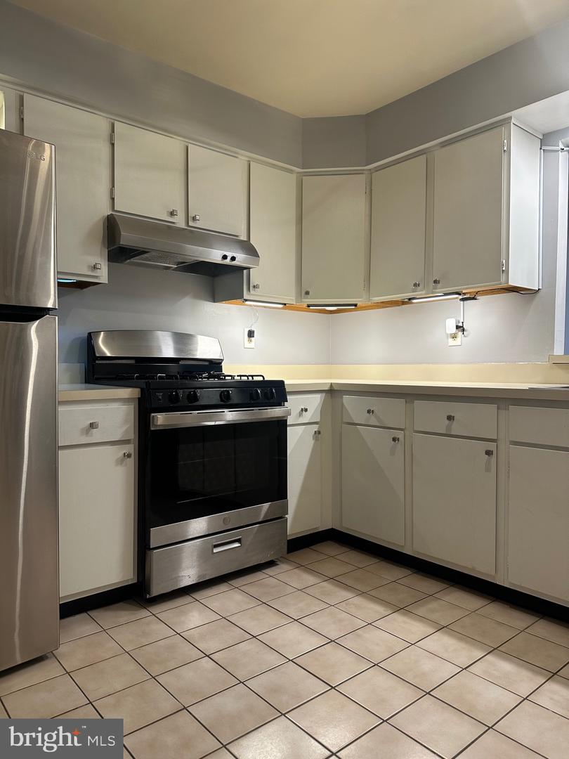 159 Wyndham Property Photo 9