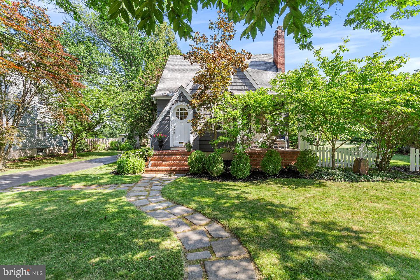 105 Laning Ave Property Photo 1