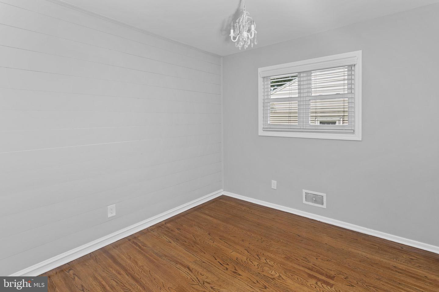 60 Sherbrooke Rd Property Photo 16