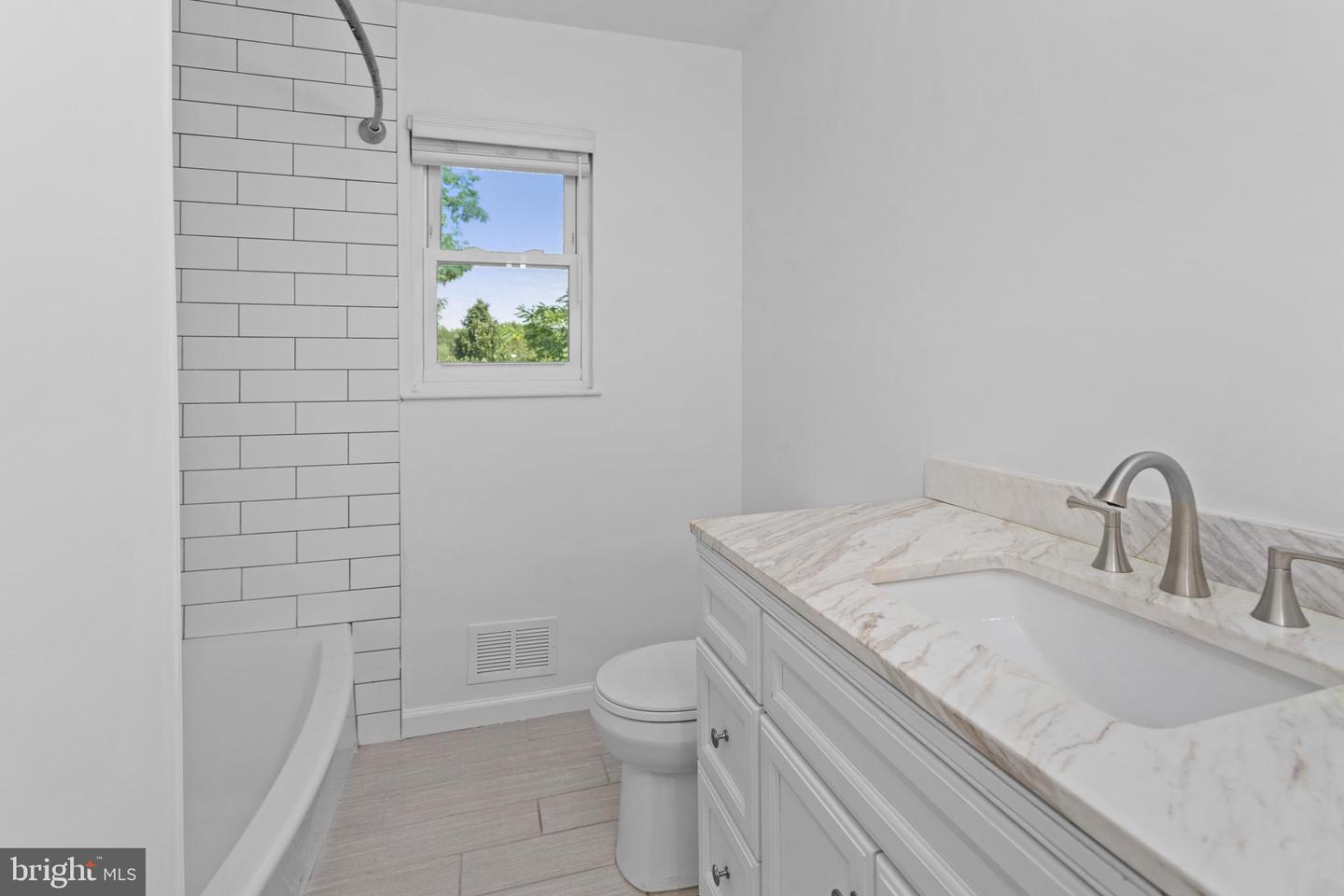 60 Sherbrooke Rd Property Photo 18